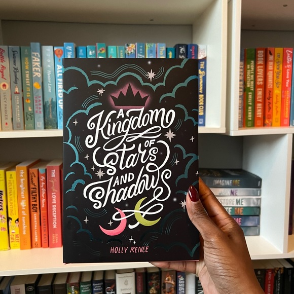 Other - A kingdom of stars and shadows by Holly Renee special edition
